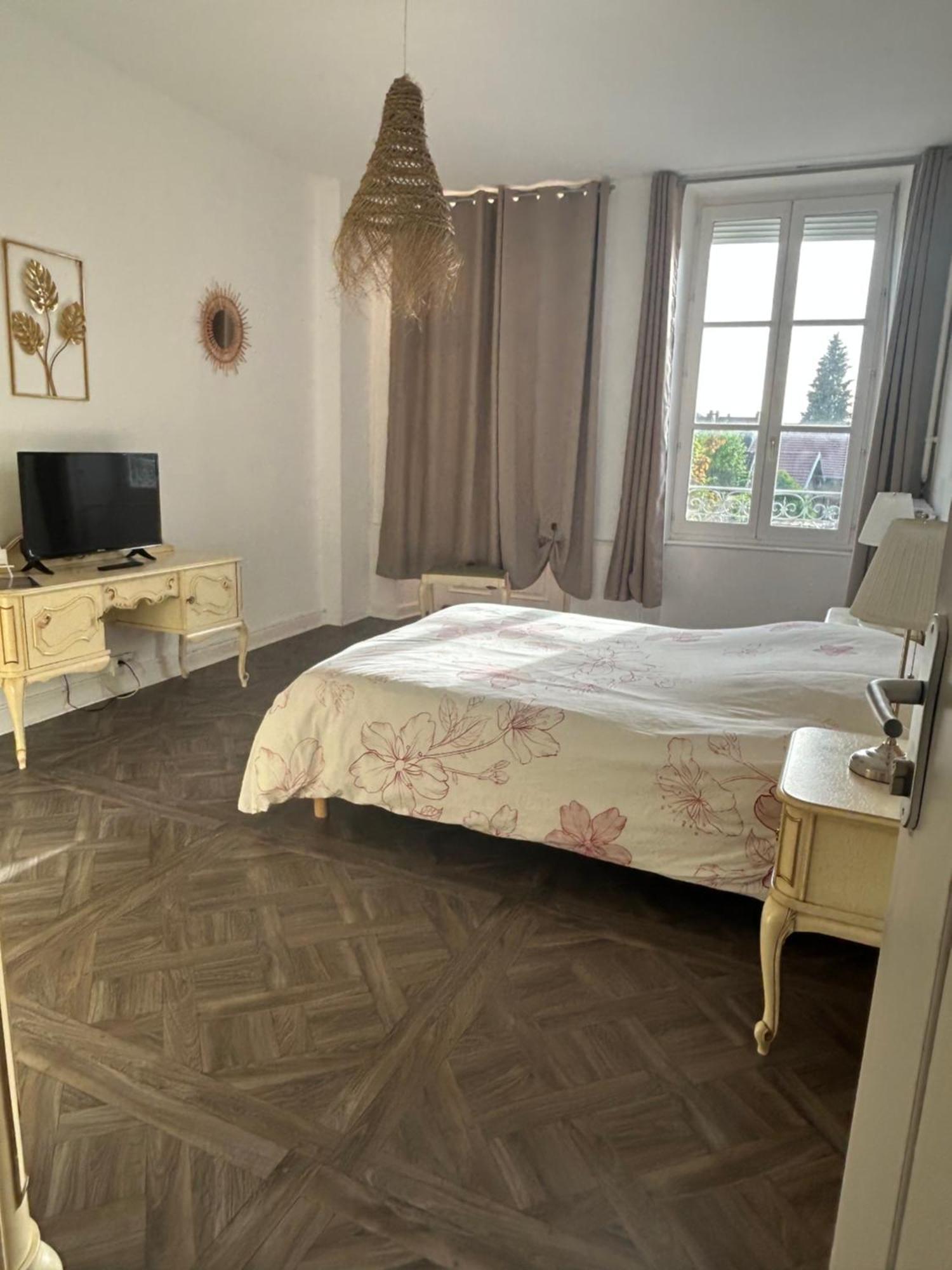 Le Napoleon Hotel Luxeuil-les-Bains Ngoại thất bức ảnh